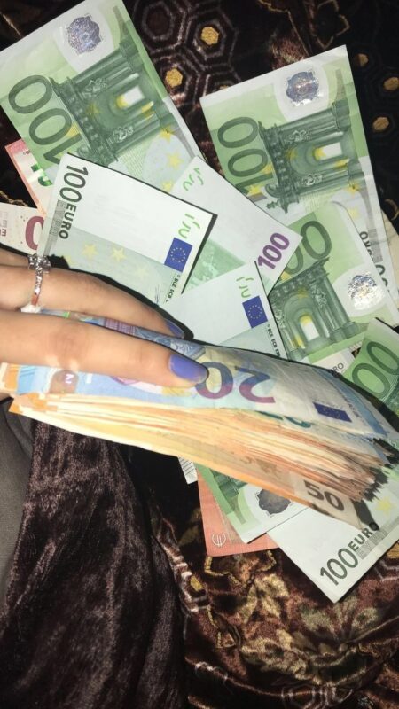 Köp förfalskade pengar av premiumkvalitet – Förfalskade pengar till salu