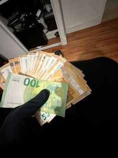 Купете пари за реквизит со премиум квалитет - пари за реквизит на продажба